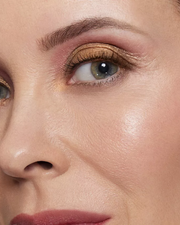 Limited-Edition Adventurous Eyeshadow Palet