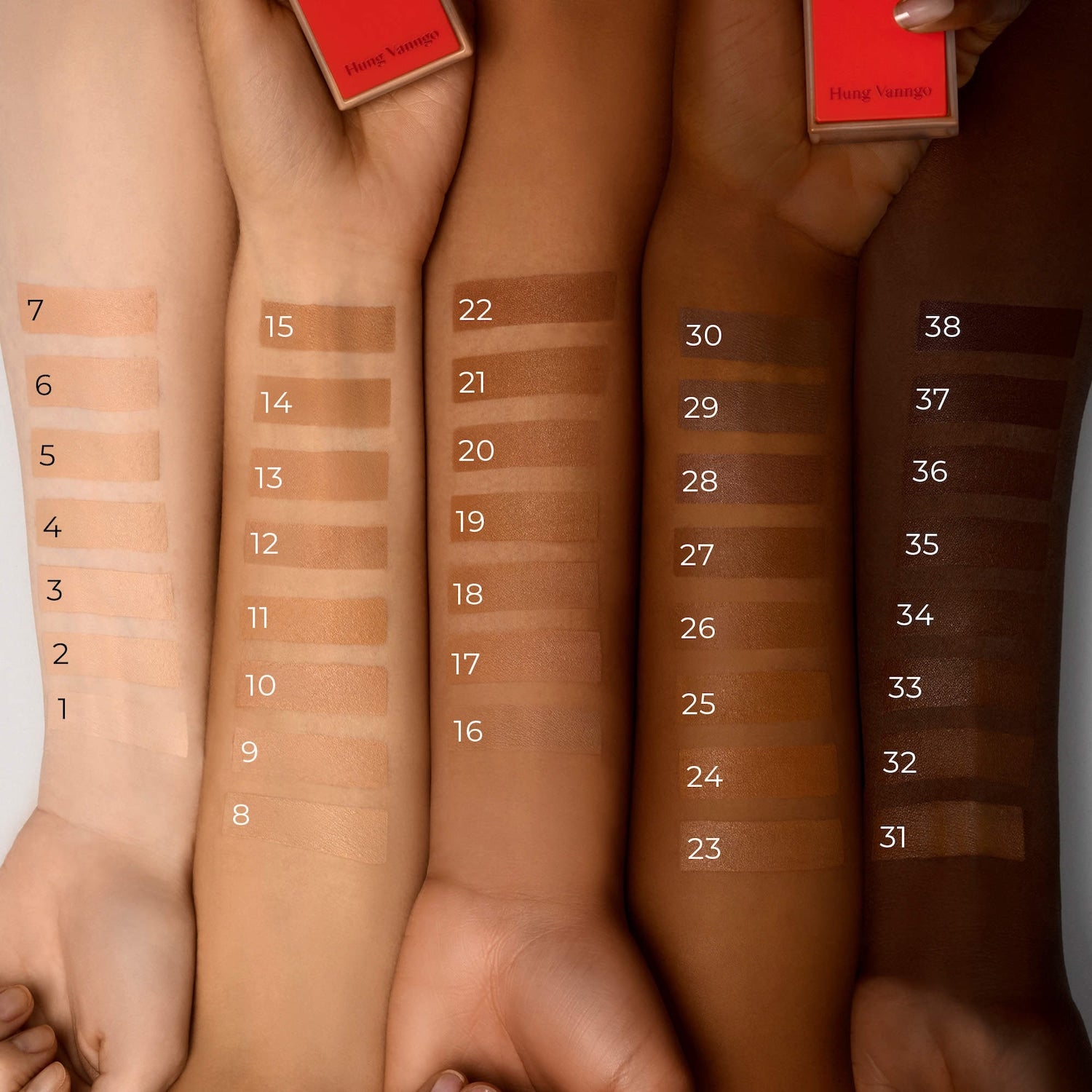 [Pre Order: ETA 4-8 Weeks] Red Carpet Skin Luminous Longwear Serum Foundation