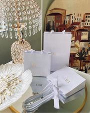 D O O R PAPER BAG (WHITE COLOUR)