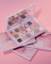 Huda Beauty Rose Quartz Eyeshadow Palette