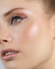 Stila Heaven's Hue Highlighter Shade Kitten
