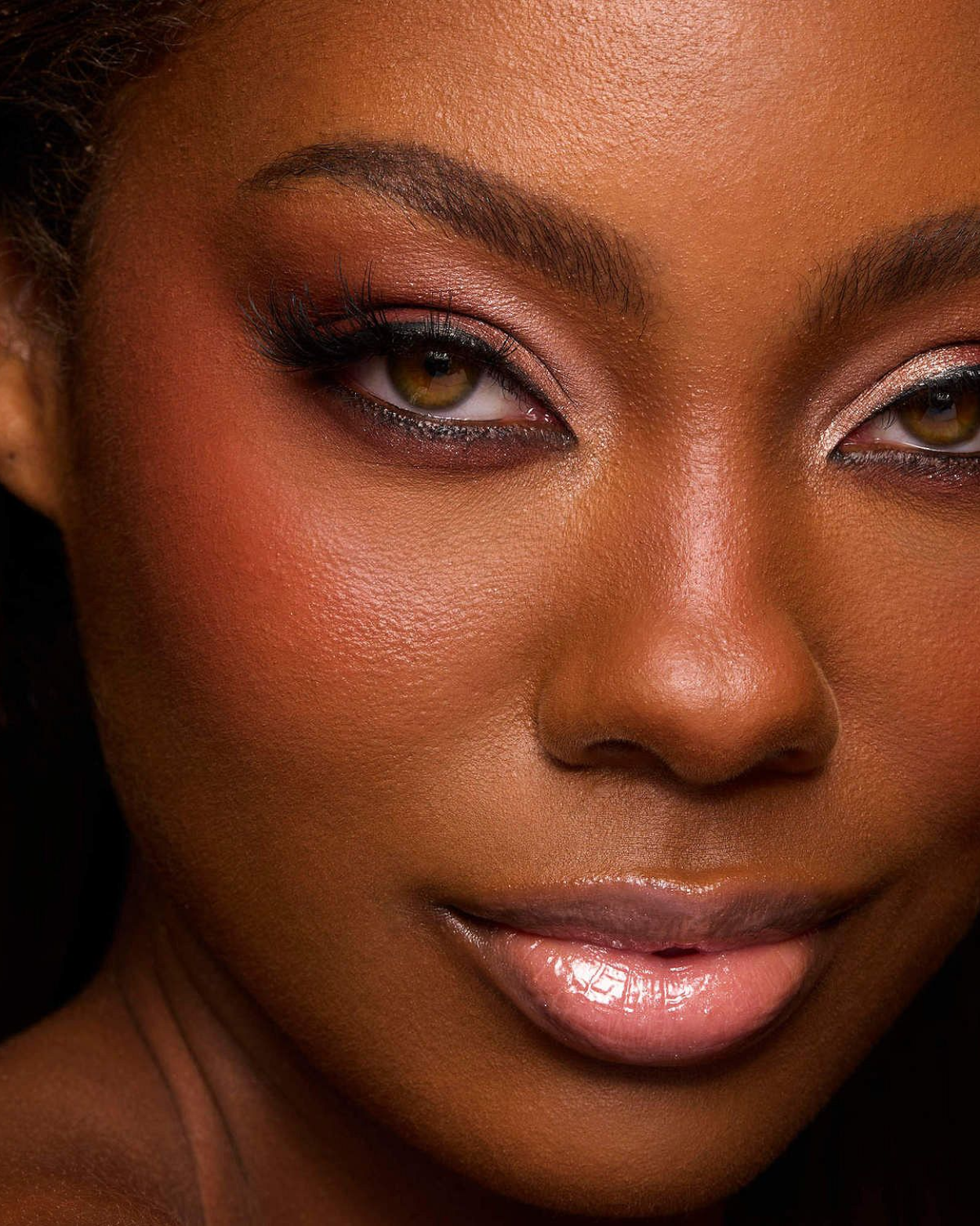 LAWLESS The Dreamy Daisy Lip-Plumping Gloss and Cream Blush Set