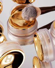 Hourglass  Veil™ Powder Brush