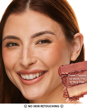 One/Size Cheek Clapper 3D Blush Trio Palette | Shade: Very That