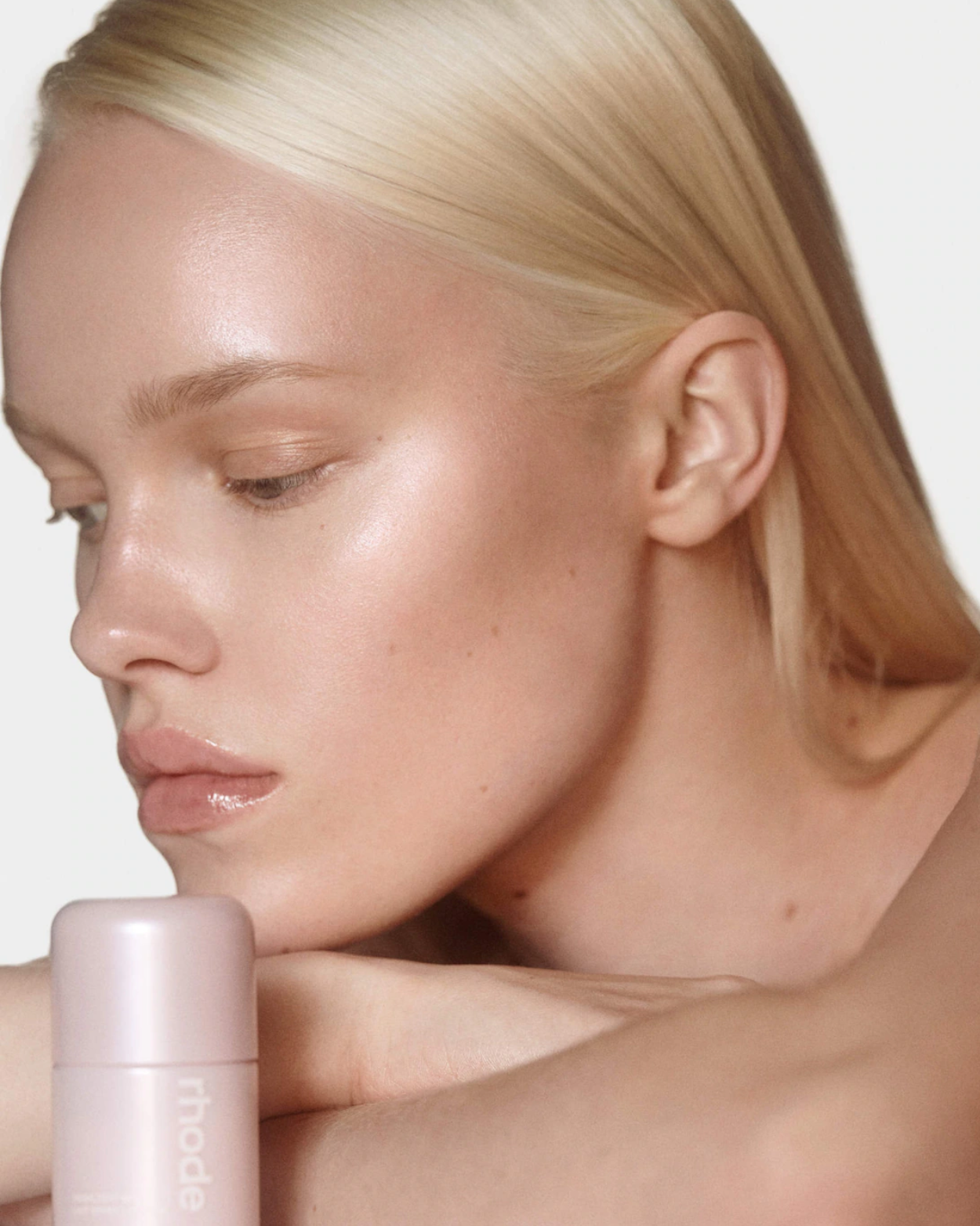 (Incoming Stock: ETA 30 Days) Rhode Highlight Milk Multipurpose Luminizer