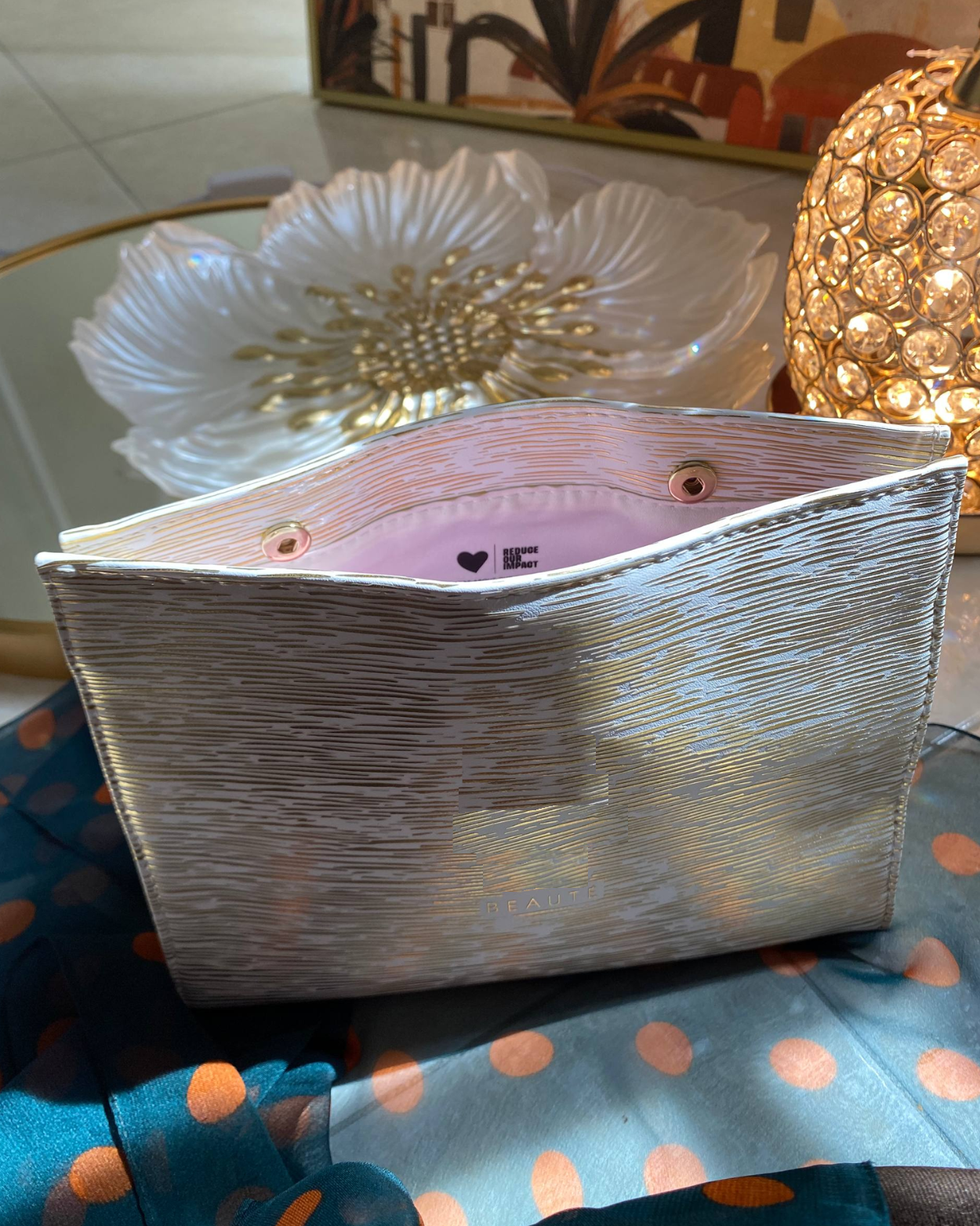 YSLoveskin Cosmetic White Gold Zip Pouch Clutch Makeup Bag