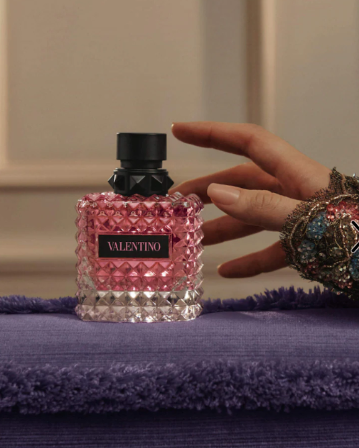 Valentino Donna Born in Roma Eau de Parfum with Bourbon Vanilla & Jasmine (Size: 100ml)