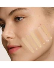 Luminous Silk Natural Glow Blurring Foundation (Size: 18ml)