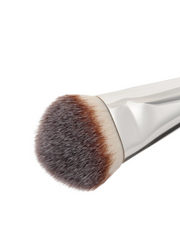 BK Beauty 109 Mini Contoured Foundation