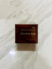 Hourglass Veil™ Translucent Setting Powder (Size 0.9g)