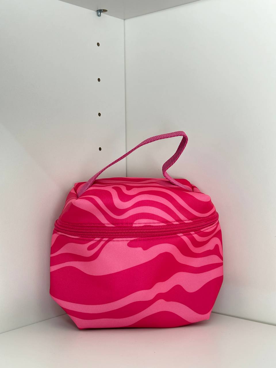 BEEN FIT pinkypuff mini pouchbag