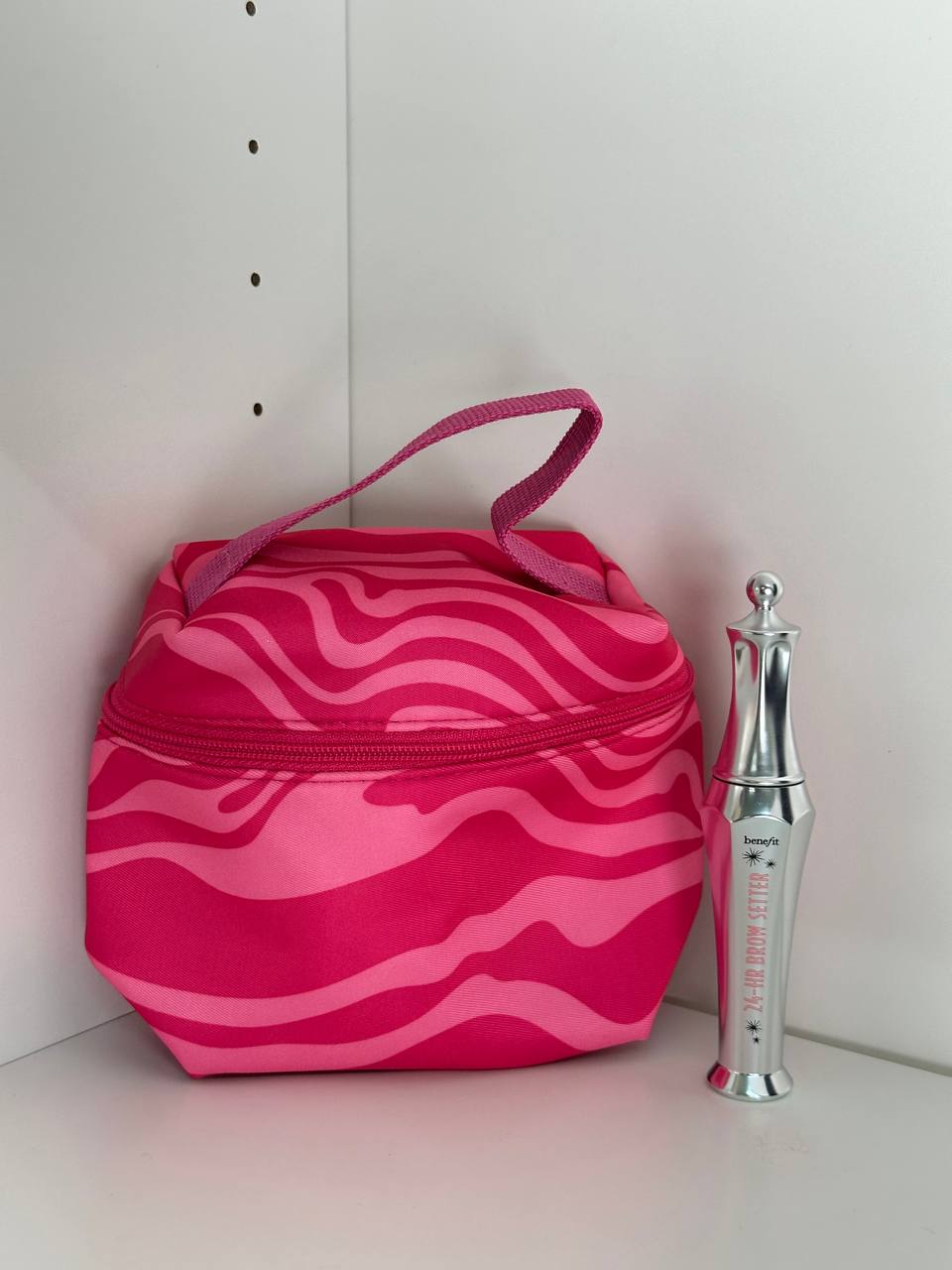 BEEN FIT pinkypuff mini pouchbag