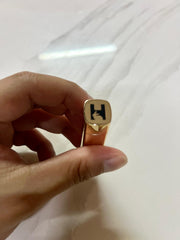 Hourglass Unlocked Satin Crème Lipstick Shade Dahlia 318 (Size 1g)
