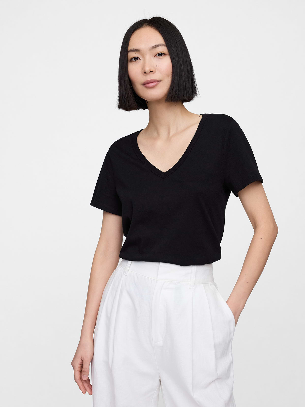 Favorite V-Neck T-Shirt - Black