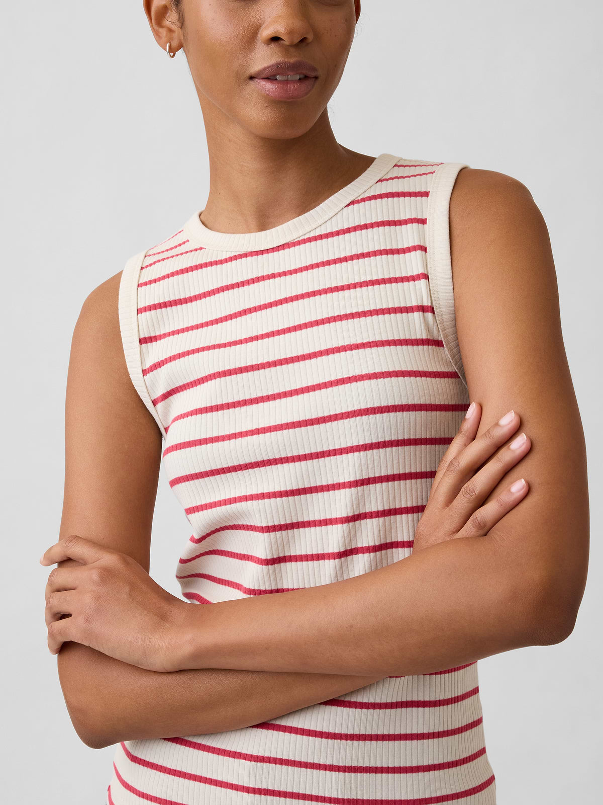 Ribbed Shell Tank