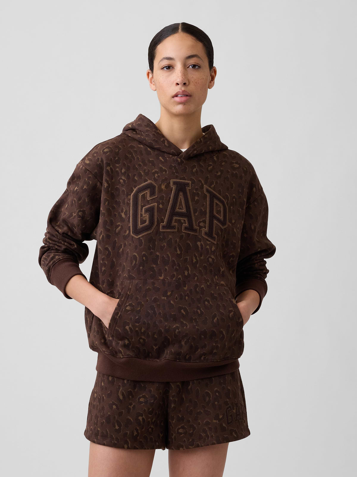 Relaxed Gap Logo Hoodie - Brown Leopard