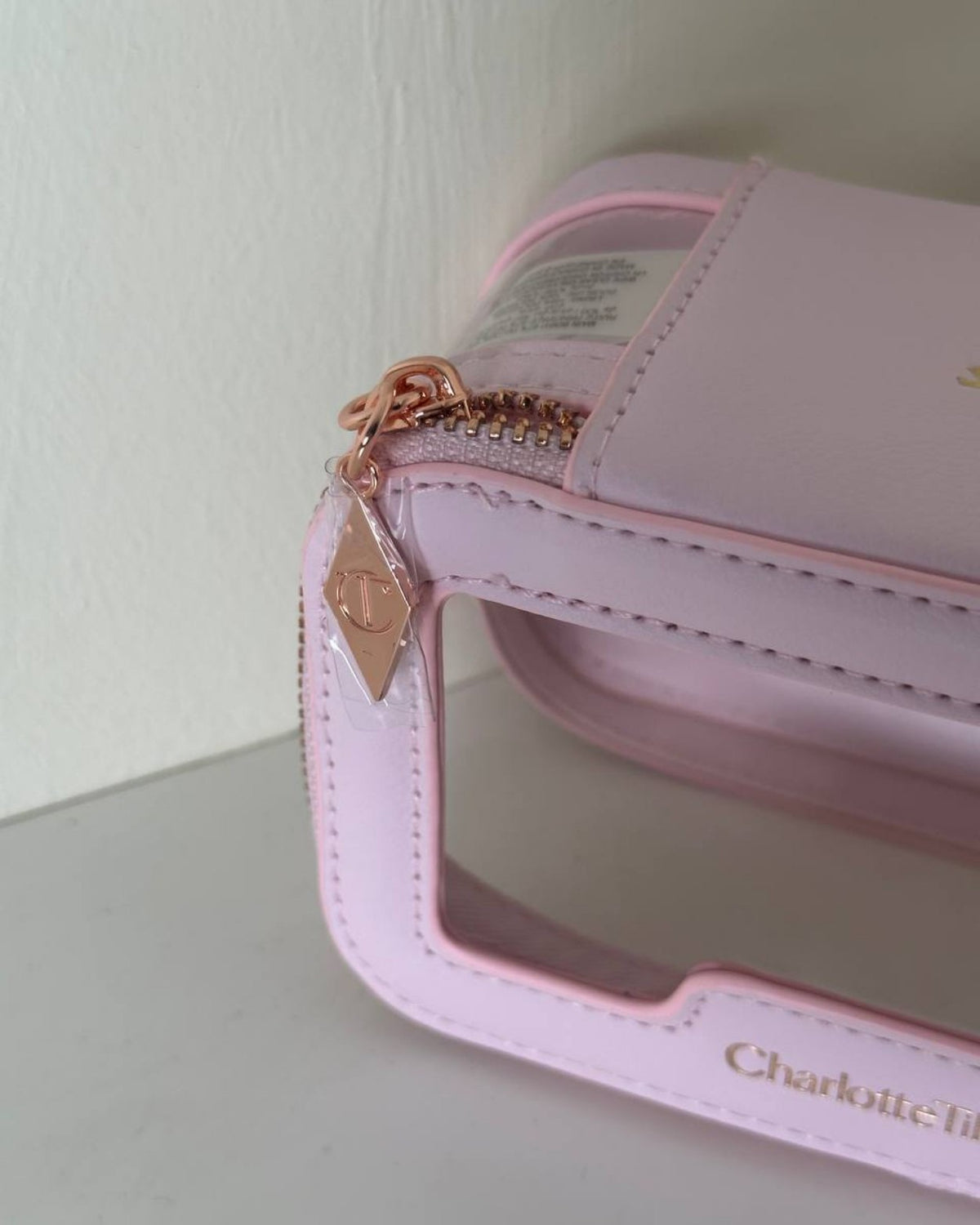 CT PINK BEAUTY BAG MAKEUP