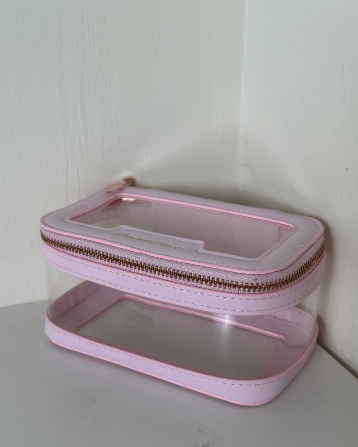 CT PINK BEAUTY BAG MAKEUP