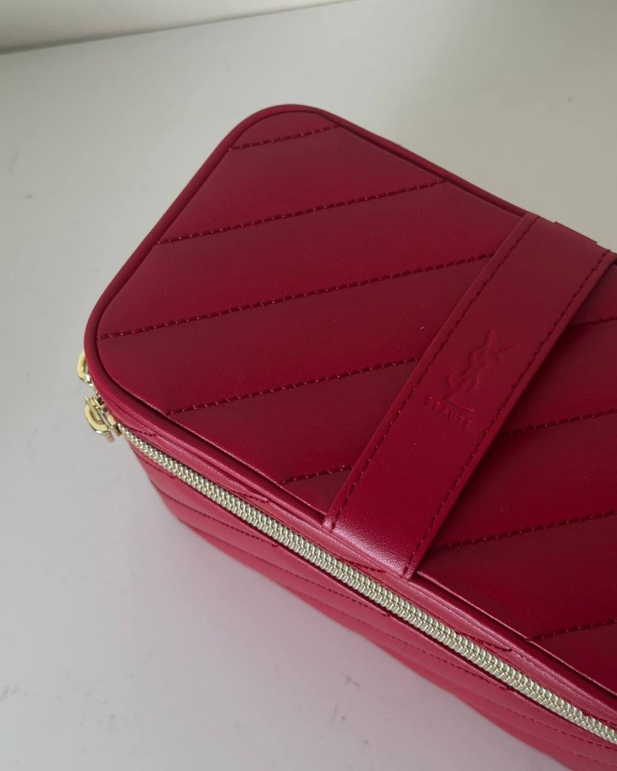 YSLoveskin Beauty Gift Red Quilted Makeup Vanity Case Bag Mirror